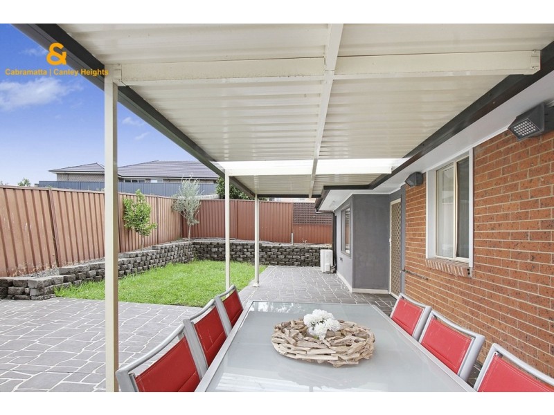 4 Haddon Close, Bonnyrigg NSW 2177