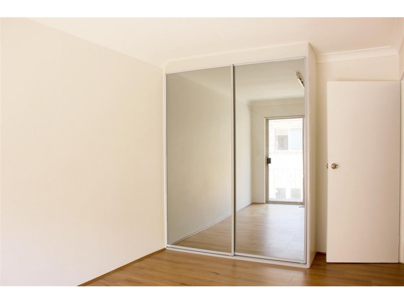 2/8 MAPLE STREET, Cabramatta NSW 2166