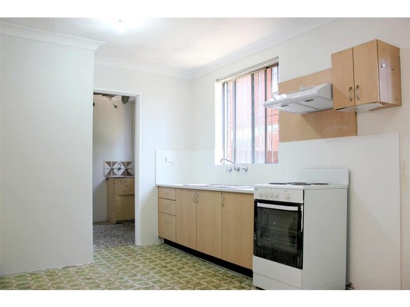 2/8 MAPLE STREET, Cabramatta NSW 2166