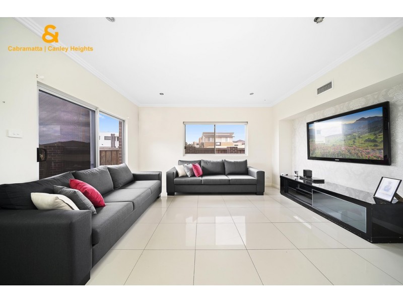 18 TALANA HILL DRIVE, Edmondson Park NSW 2174