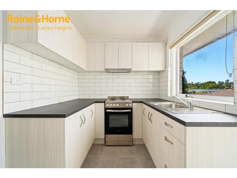 8/4 CLIFFORD AVENUE, Canley Vale NSW 2166