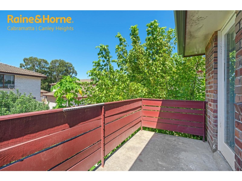8/4 CLIFFORD AVENUE, Canley Vale NSW 2166