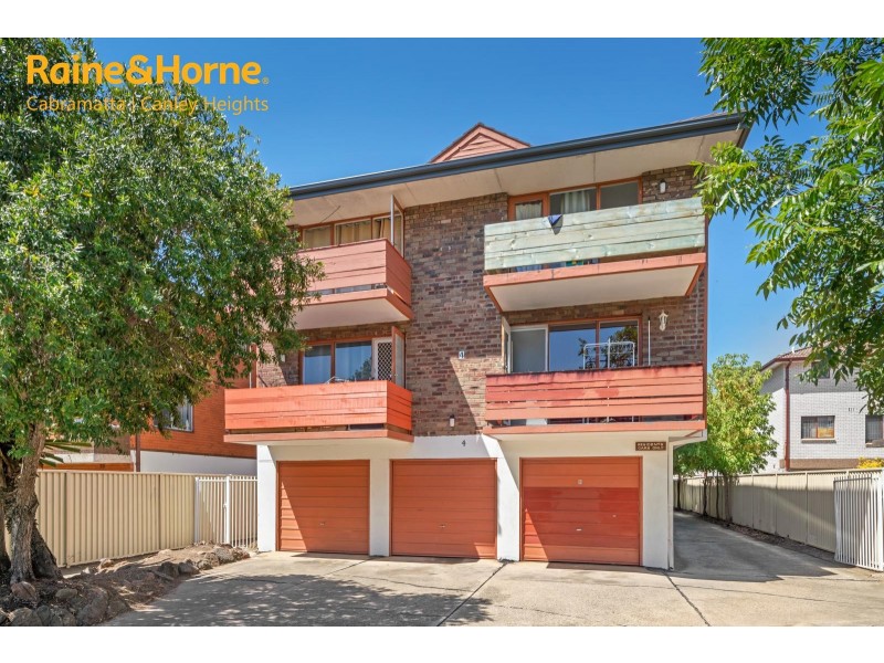8/4 CLIFFORD AVENUE, Canley Vale NSW 2166