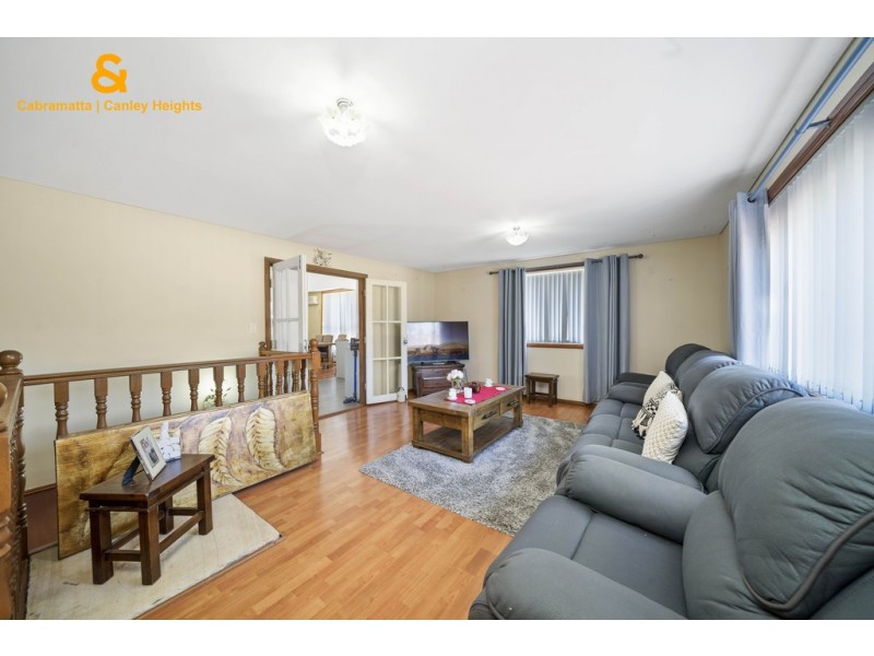8 NOLAN PLACE, Mount Pritchard NSW 2170