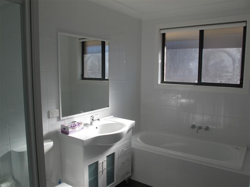 Spring Farm NSW 2570