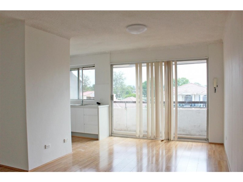 42/88-92 HUGHES ST, Cabramatta NSW 2166