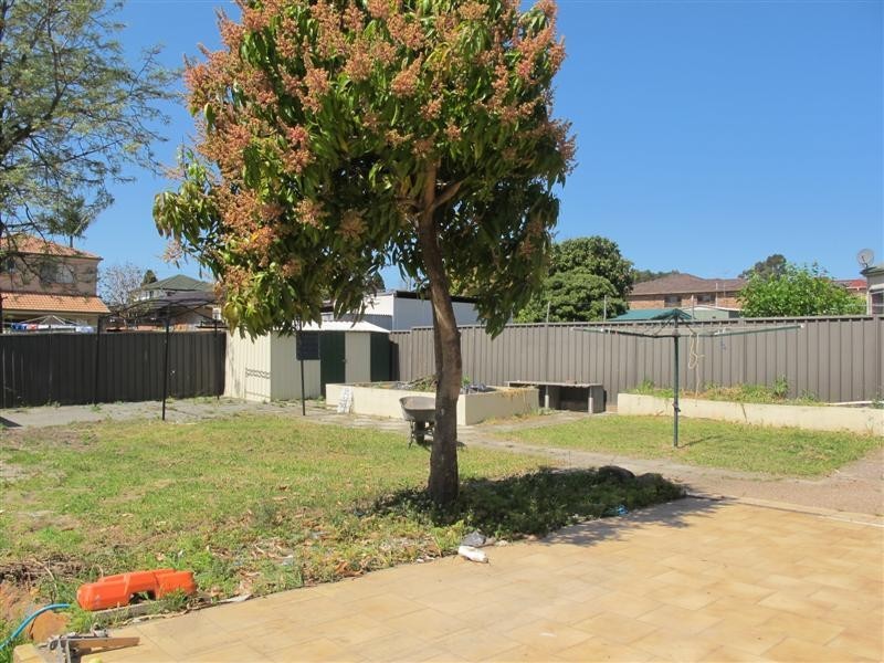 Cabramatta West NSW 2166