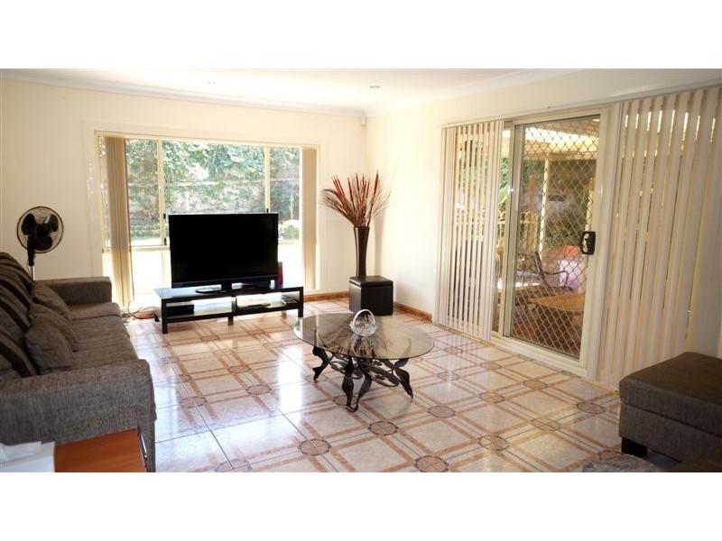 Fairfield West NSW 2165