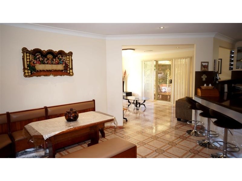 Fairfield West NSW 2165