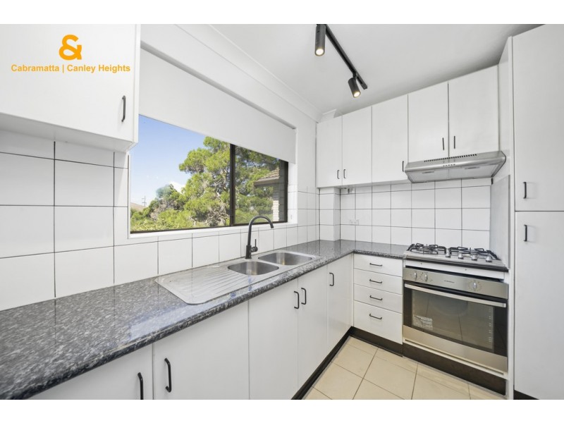 14/3 EQUITY PL, Canley Vale NSW 2166