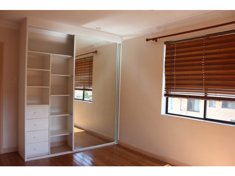 9/9 CLIFFORD AVENUE, Canley Vale NSW 2166