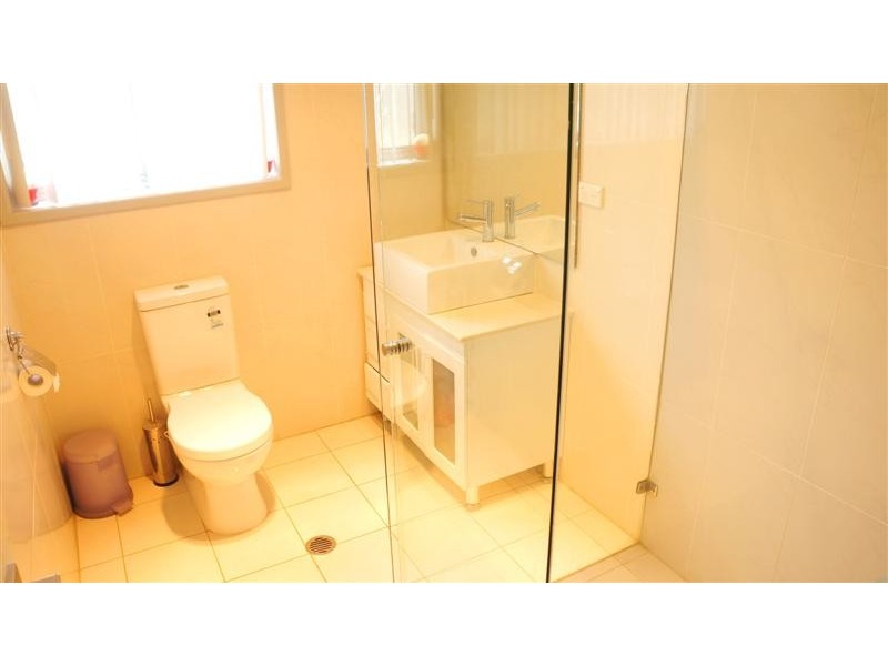 Canley Heights NSW 2166