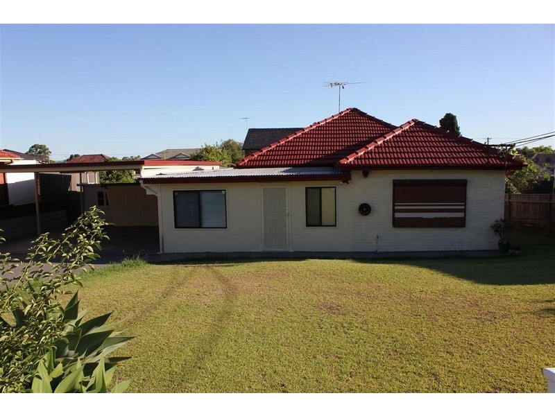 235 Hamilton Road, Fairfield West NSW 2165