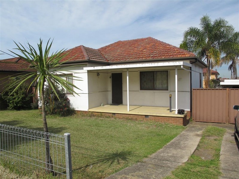 Fairfield West NSW 2165