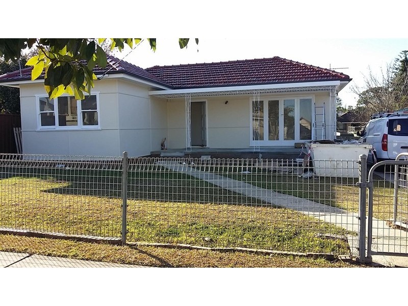 132 NELSON STREET, Fairfield NSW 2165