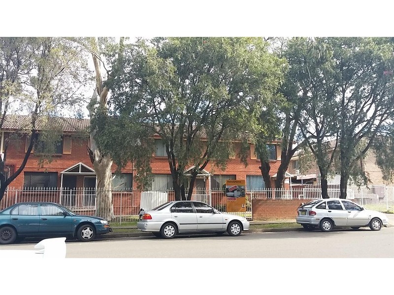 11/96-100 LONGFIELD St, Cabramatta NSW 2166