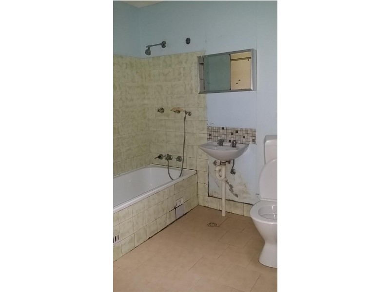 11/96-100 LONGFIELD St, Cabramatta NSW 2166