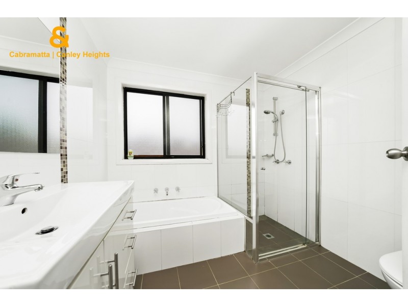 14B CLARENCE STREET, Canley Heights NSW 2166