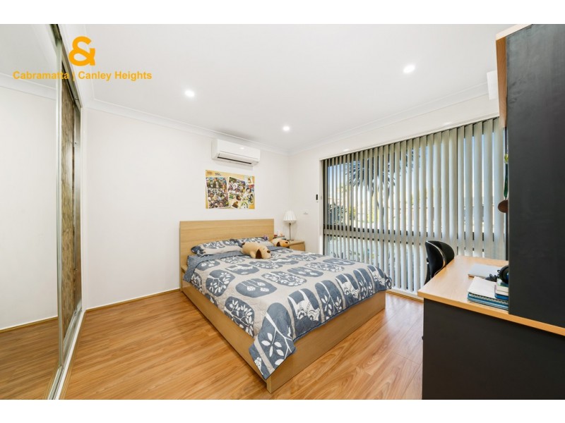 25 AYLESBURY CRESCENT, Chipping Norton NSW 2170