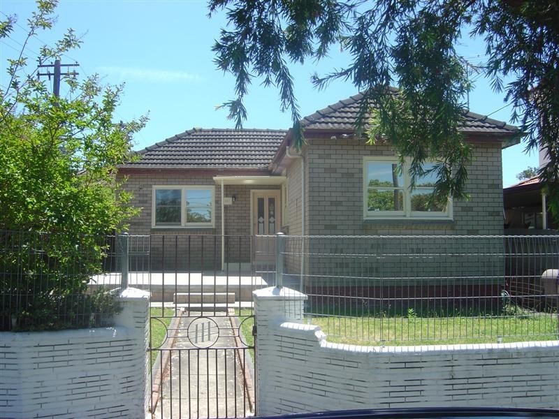 Canley Heights NSW 2166