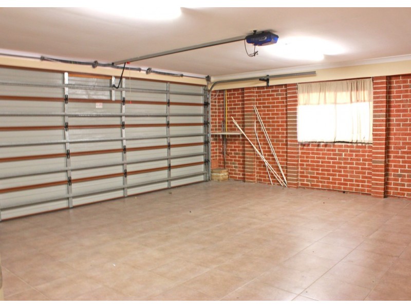 11A LAUREL STREET, Carramar NSW 2163