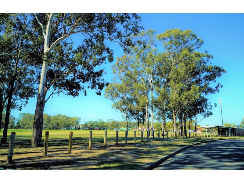 135 SWEETHAVEN ROAD, Bossley Park NSW 2176