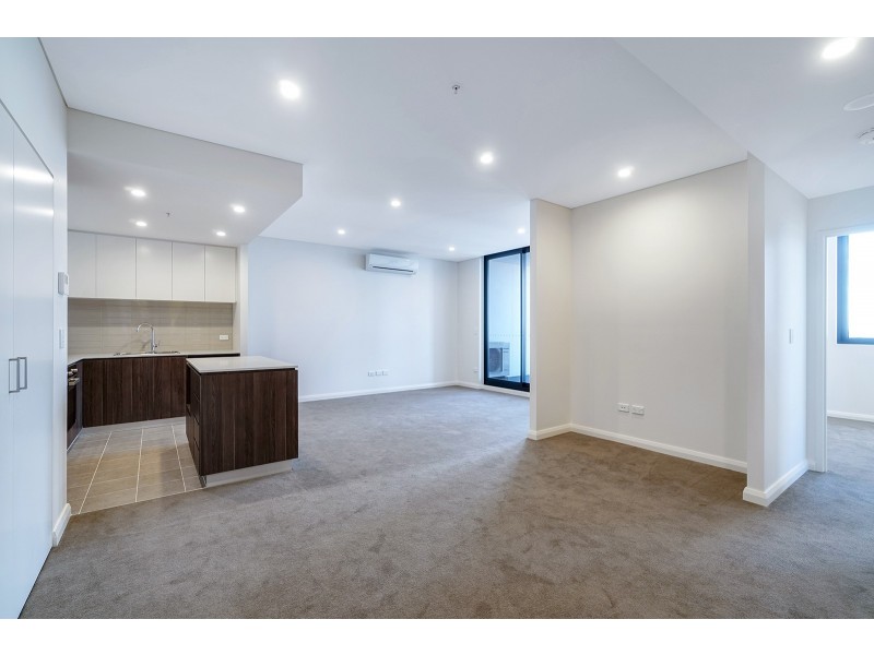 B2001/10 Norfolk Street, Liverpool NSW 2170