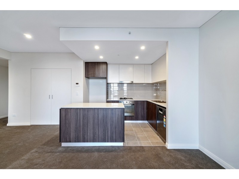 B2001/10 Norfolk Street, Liverpool NSW 2170