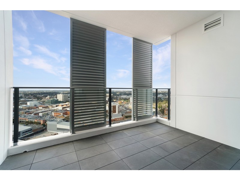 B2001/10 Norfolk Street, Liverpool NSW 2170