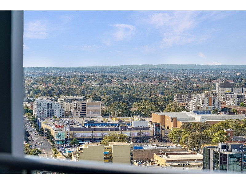 B2001/10 Norfolk Street, Liverpool NSW 2170