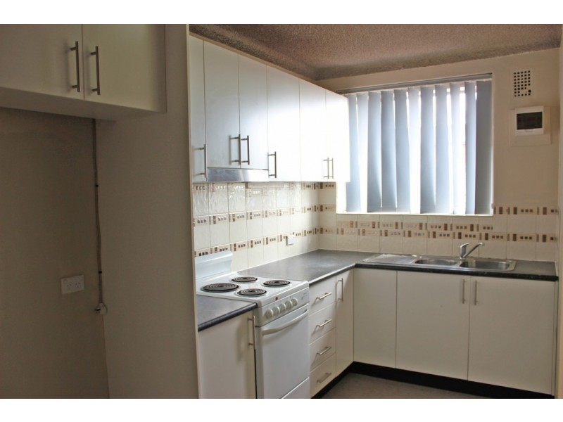 8/138 LONGFIELD STR., Cabramatta NSW 2166