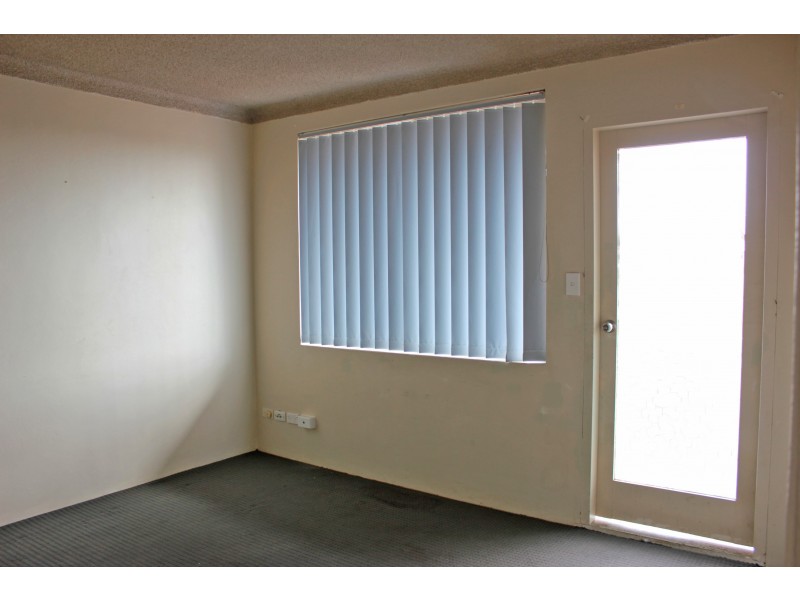 8/138 LONGFIELD STR., Cabramatta NSW 2166