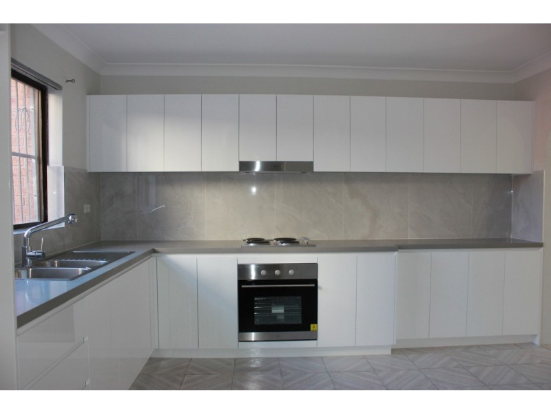 17/44 MCBURNEY RD, Cabramatta NSW 2166