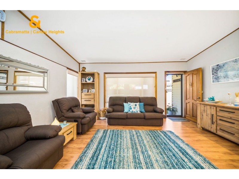 1 DAWN AVENUE, Mount Pritchard NSW 2170