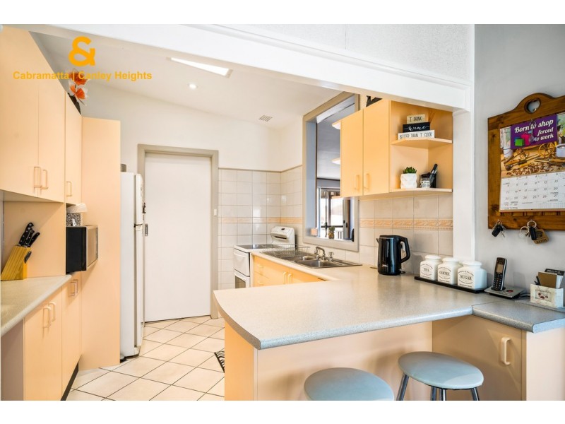 1 DAWN AVENUE, Mount Pritchard NSW 2170