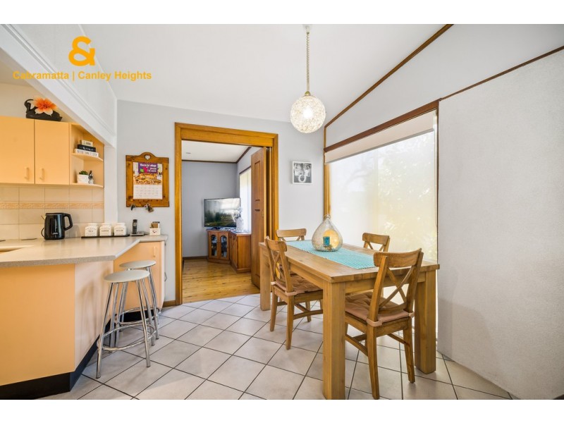 1 DAWN AVENUE, Mount Pritchard NSW 2170