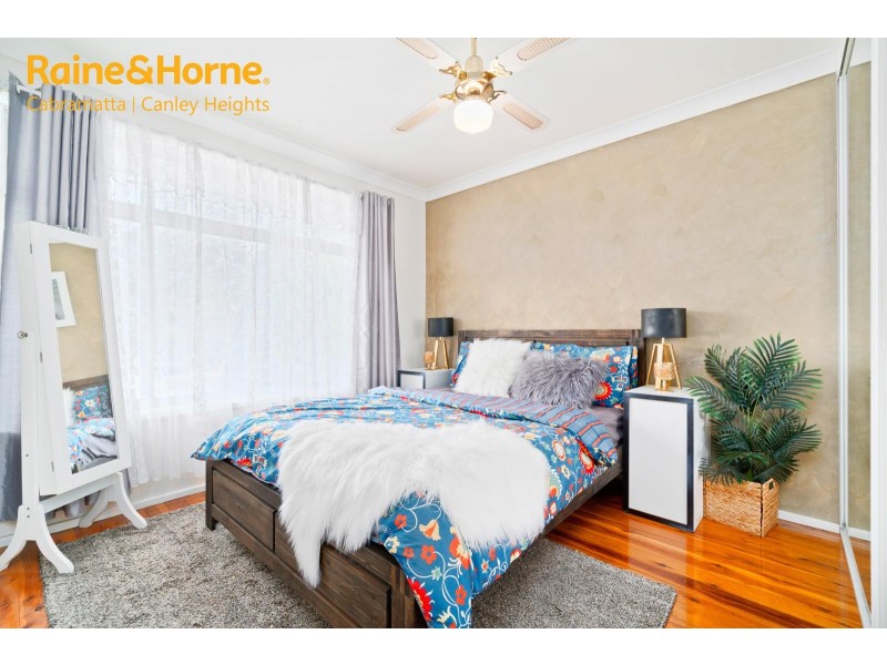 4 SLIM PLACE, Cabramatta NSW 2166