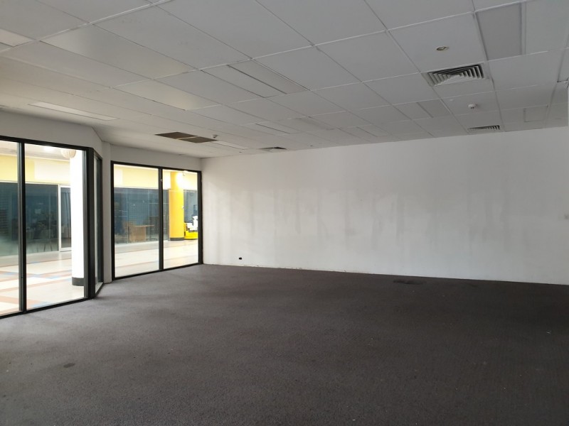 Shop 16/25 SMART ST, Fairfield NSW 2165