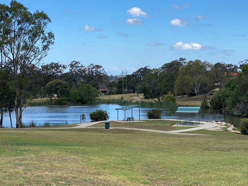 6 HYALIN PLACE, Eagle Vale NSW 2558