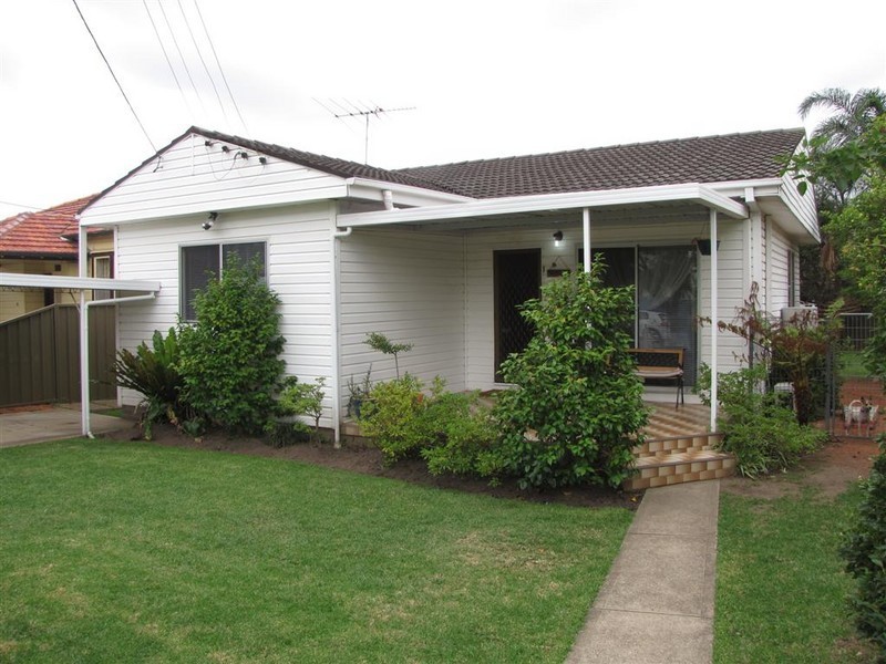 Canley Heights NSW 2166