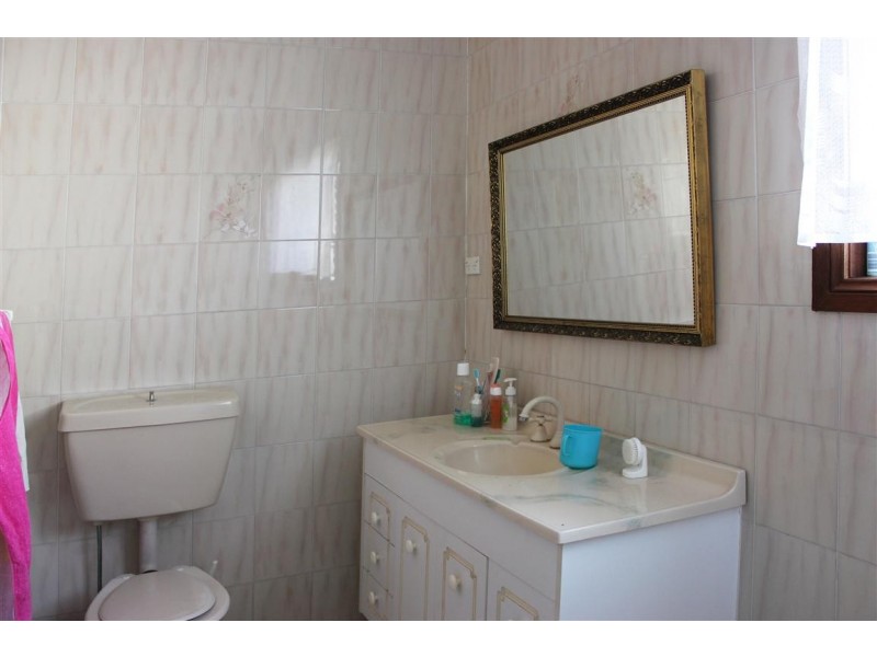 94 Sackville St, Fairfield NSW 2165