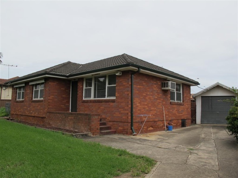 Fairfield West NSW 2165
