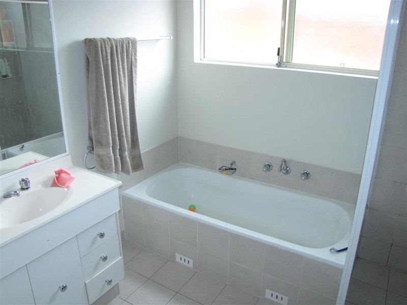 30/4-11 Equity Place, Canley Vale NSW 2166