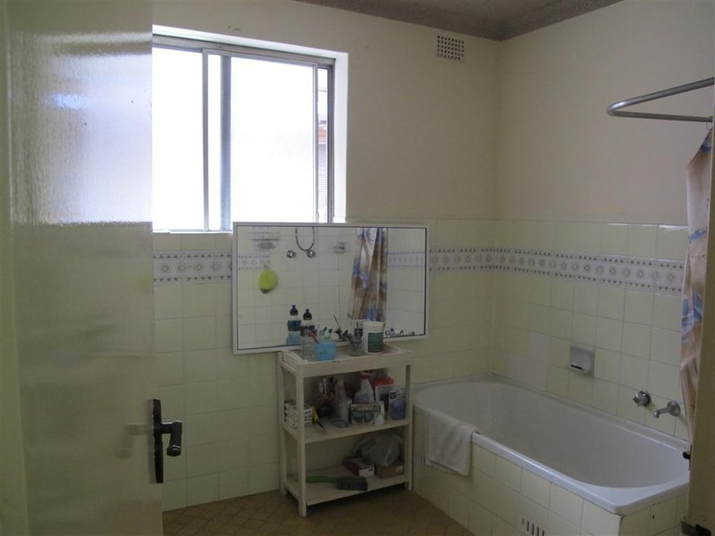 12A/8-10 Hill St, Cabramatta NSW 2166