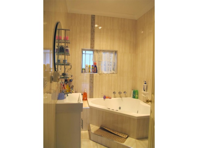 Cabramatta West NSW 2166