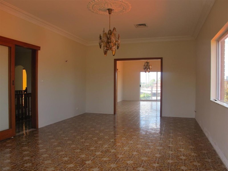 Canley Heights NSW 2166