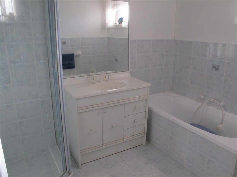 Canley Heights NSW 2166