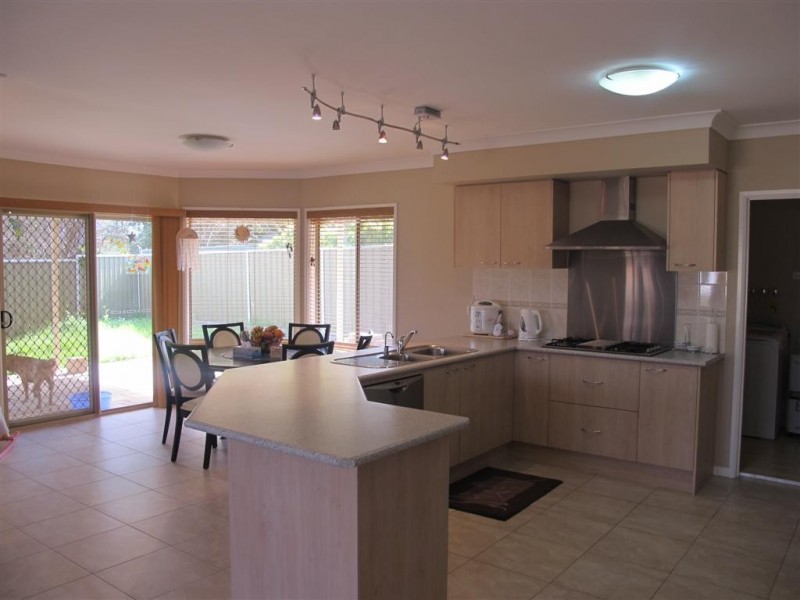 Fairfield West NSW 2165