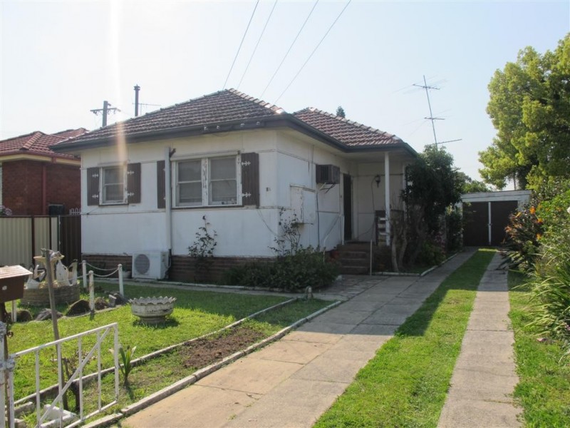 81 DERRIA ST, Canley Heights NSW 2166