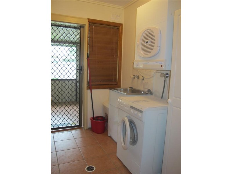 Canley Heights NSW 2166